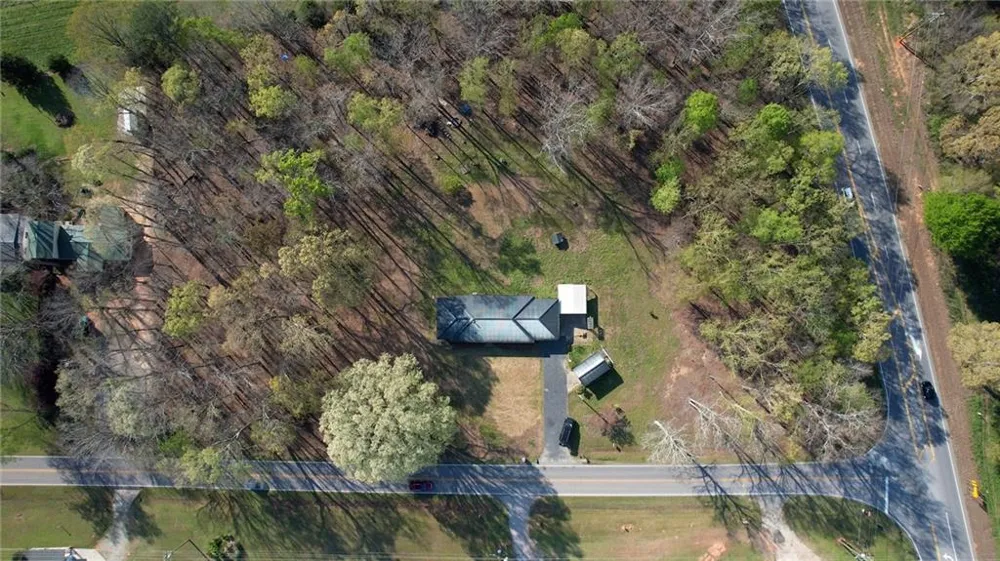 10 Wolfskin Road Arnoldsville, GA 30619