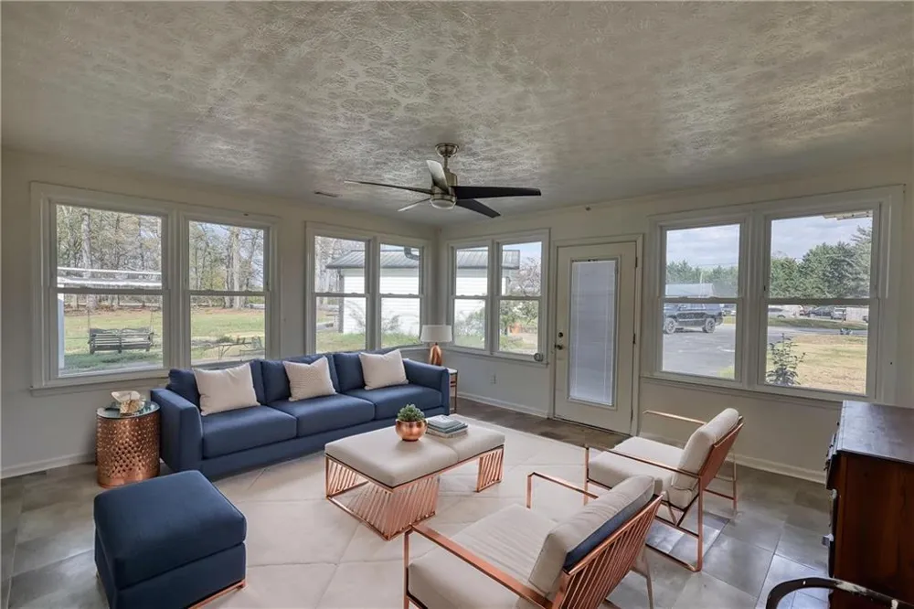 10 Wolfskin Road Arnoldsville, GA 30619
