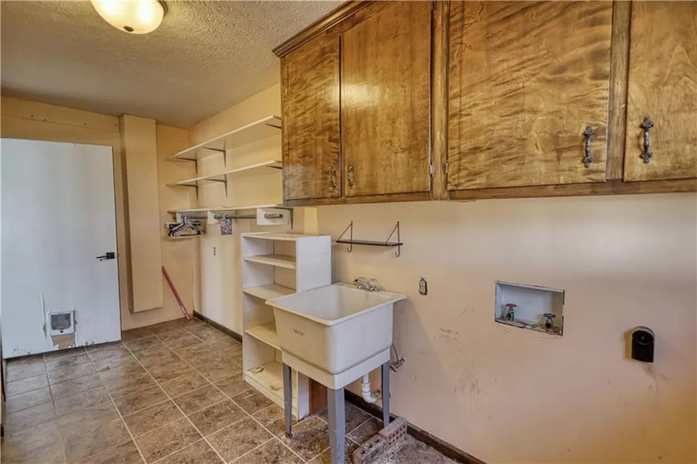 10 Wolfskin Road Arnoldsville, GA 30619