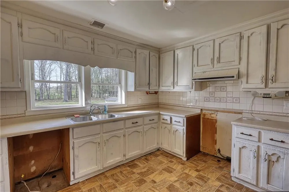 10 Wolfskin Road Arnoldsville, GA 30619