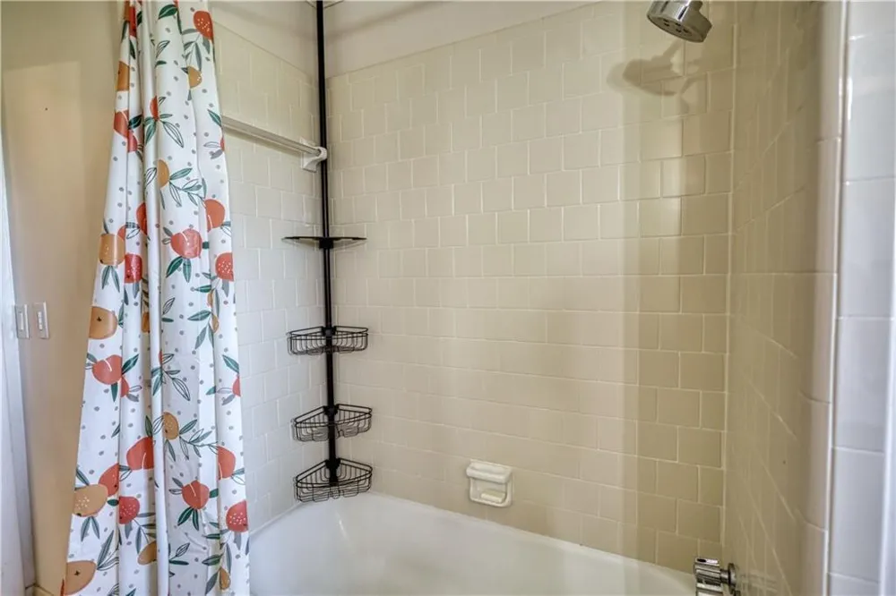 10 Wolfskin Road Arnoldsville, GA 30619