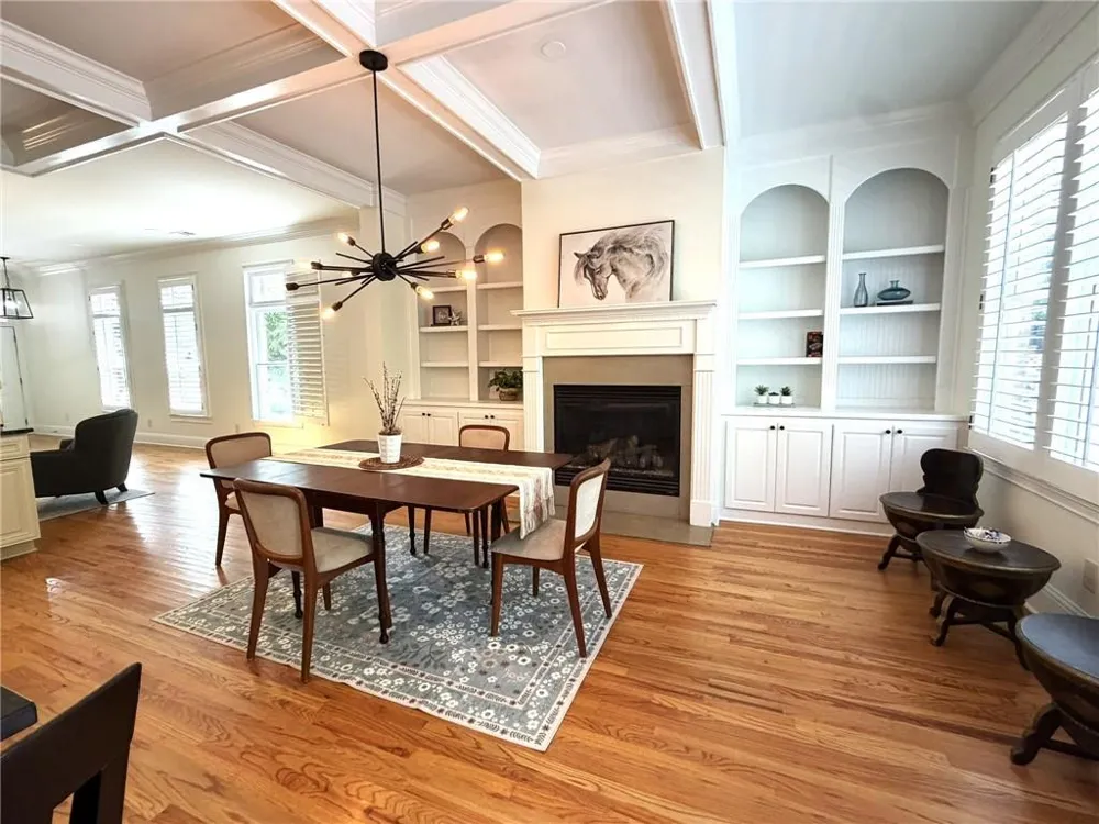 6070 Narcissa Place Johns Creek, GA 30097