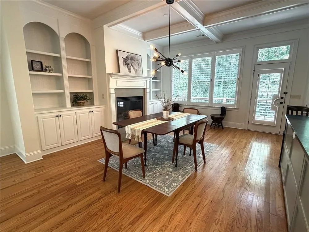 6070 Narcissa Place Johns Creek, GA 30097