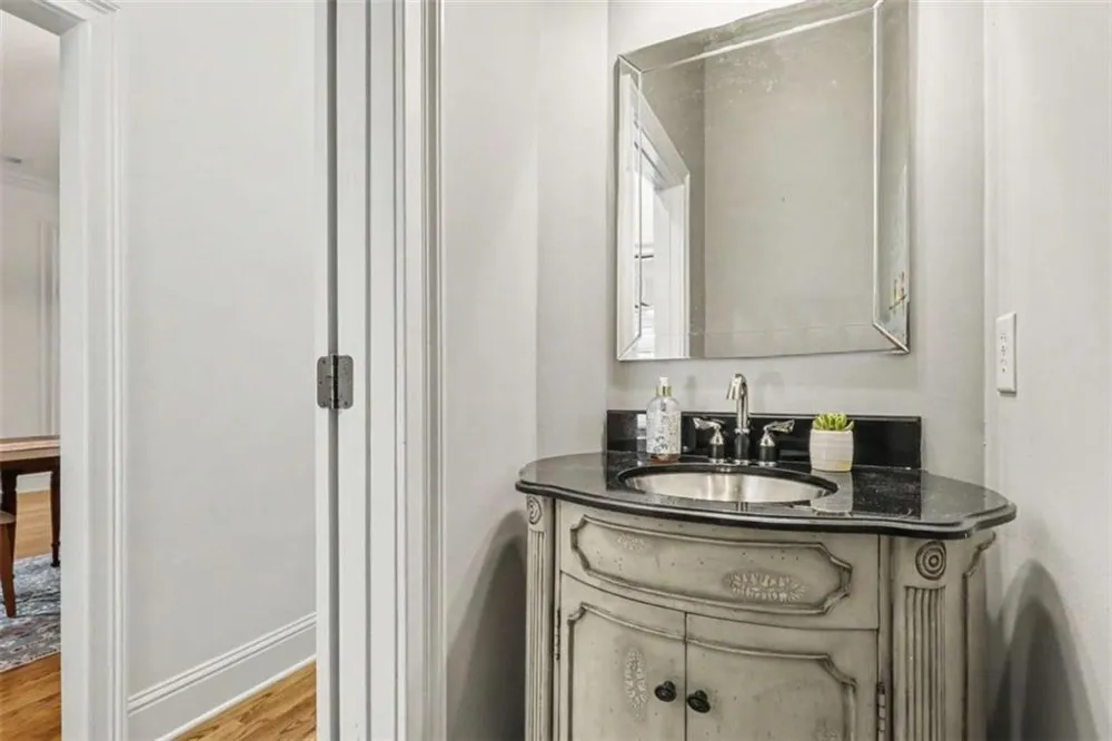 6070 Narcissa Place Johns Creek, GA 30097