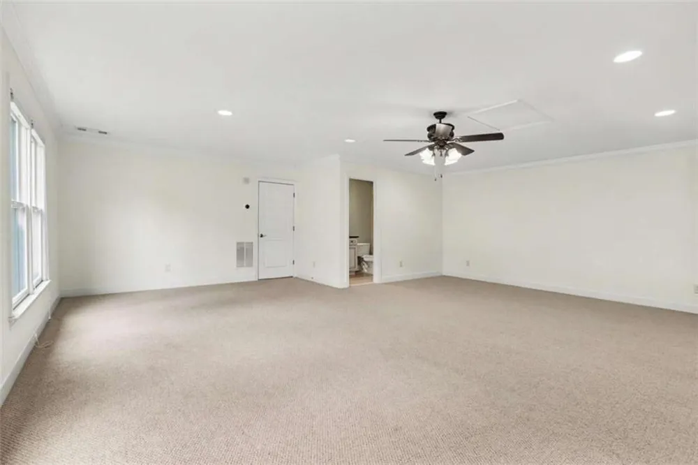 6070 Narcissa Place Johns Creek, GA 30097