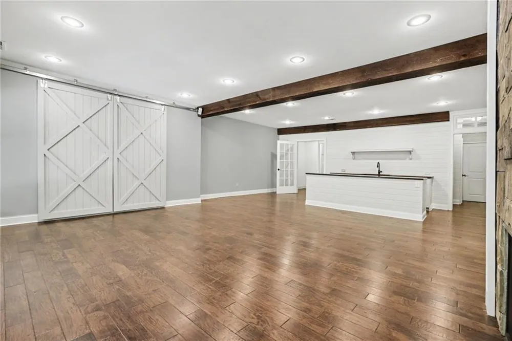 6070 Narcissa Place Johns Creek, GA 30097
