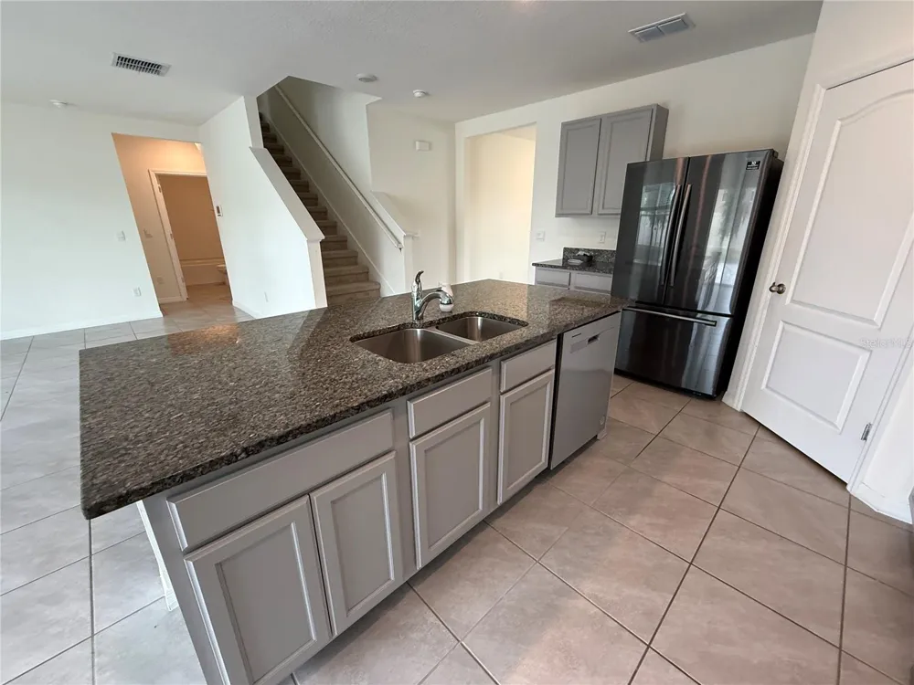 2029 MAPLE RIDGE DRIVE Zellwood, FL 32798
