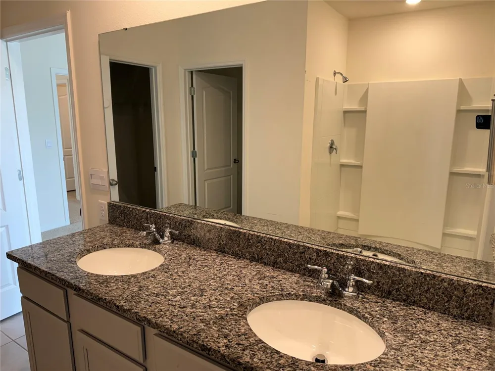 2029 MAPLE RIDGE DRIVE Zellwood, FL 32798