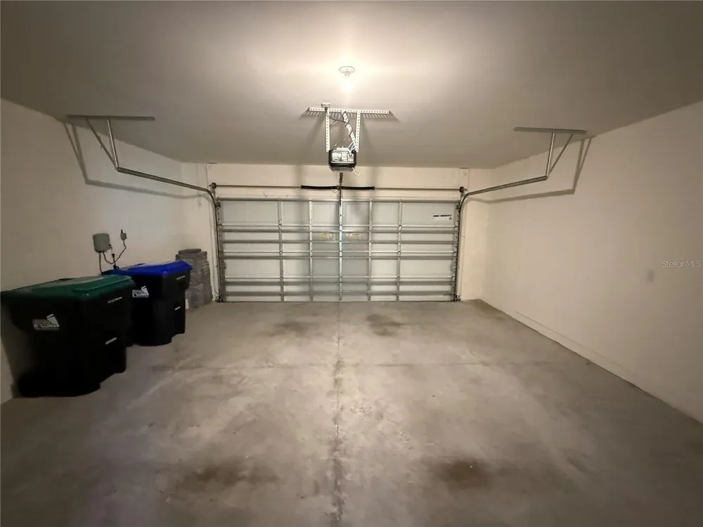 2029 MAPLE RIDGE DRIVE Zellwood, FL 32798