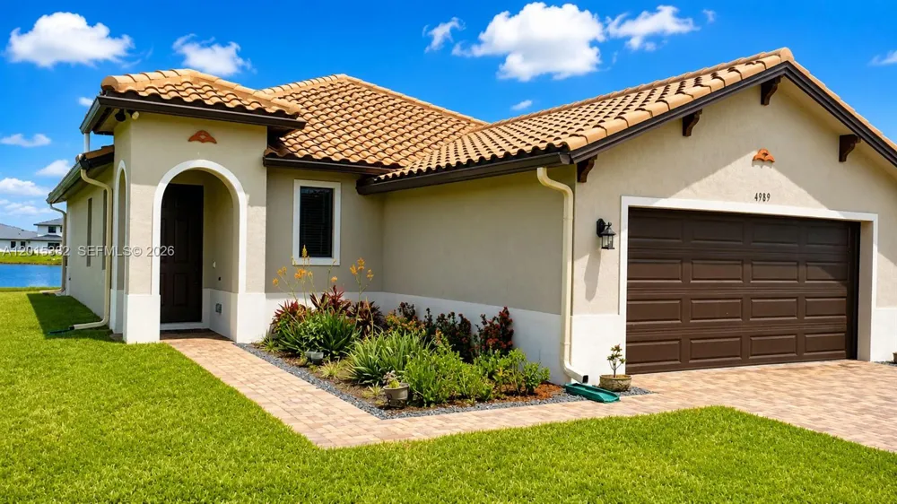 4989 OFANTO LN Ave Maria, FL 34142