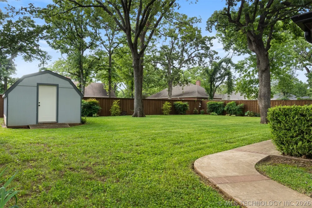 3005 Quail Ridge Durant, OK 74701