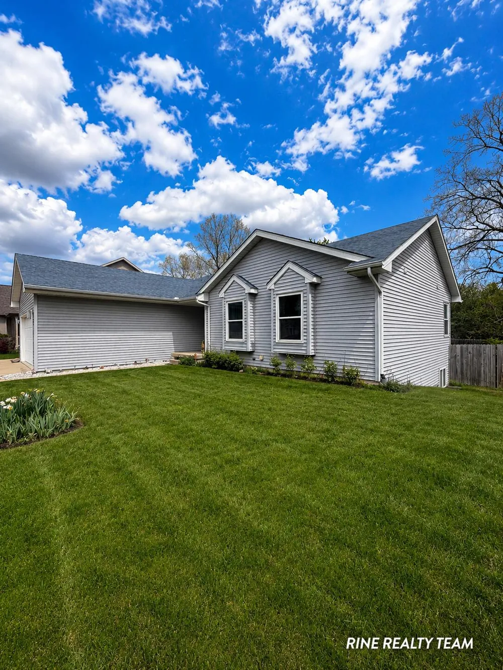 1121 Durango Drive Delta Charter Township, MI 48917