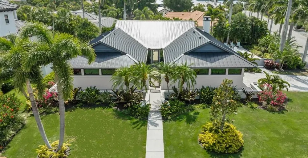 627 OWL WAY Sarasota, FL 34236