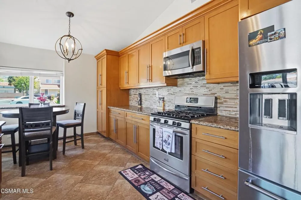 1896 Stow Street Simi Valley, CA 93063
