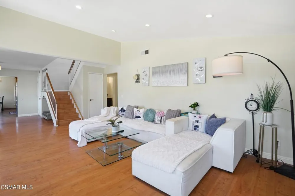 1896 Stow Street Simi Valley, CA 93063