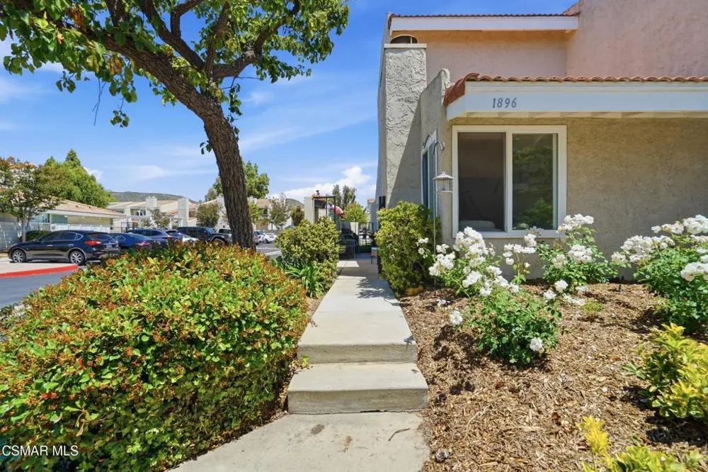 1896 Stow Street Simi Valley, CA 93063