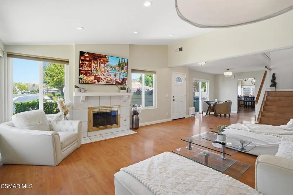 1896 Stow Street Simi Valley, CA 93063