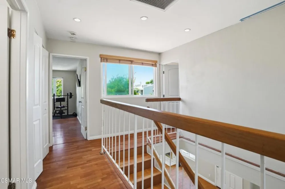 1896 Stow Street Simi Valley, CA 93063