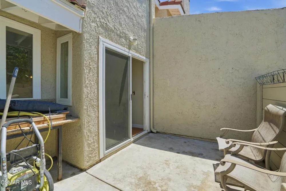 1896 Stow Street Simi Valley, CA 93063