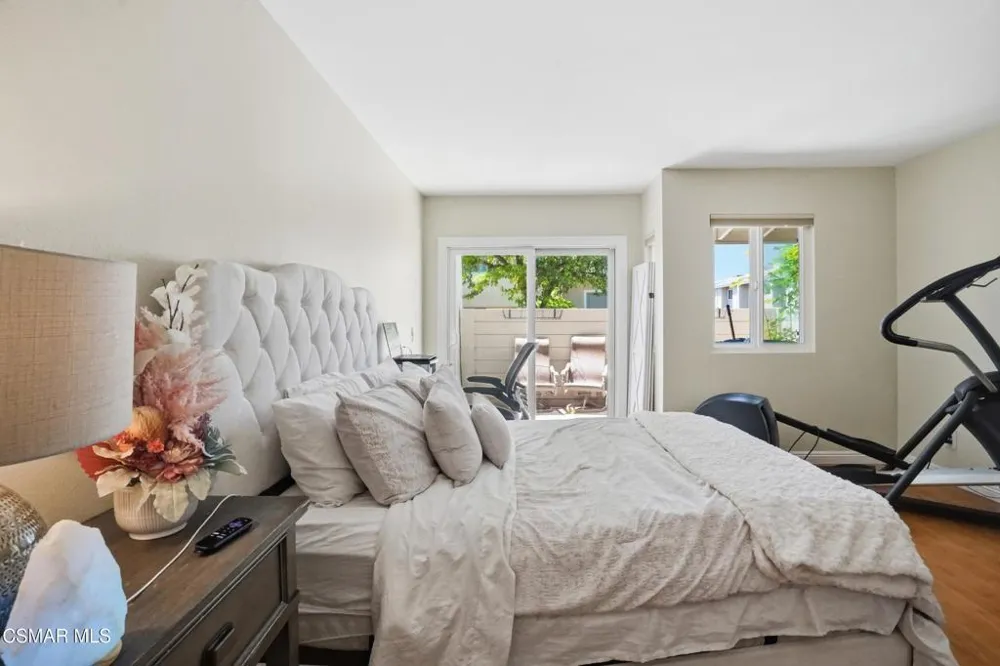 1896 Stow Street Simi Valley, CA 93063