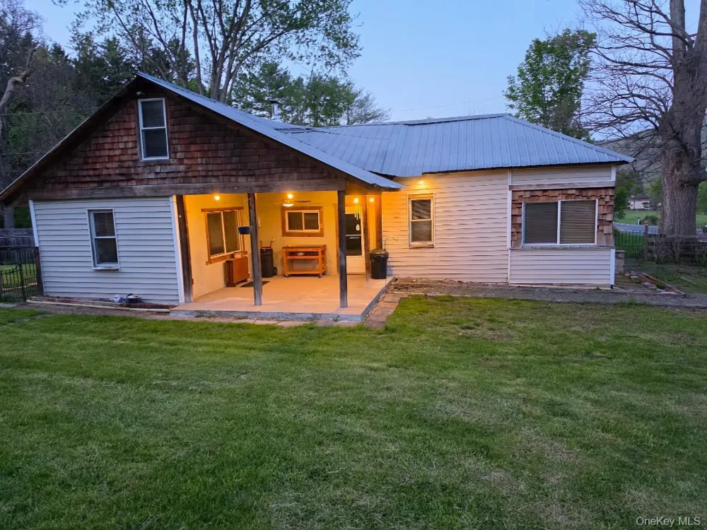 1 Jackson Drive Ellenville, NY 12428