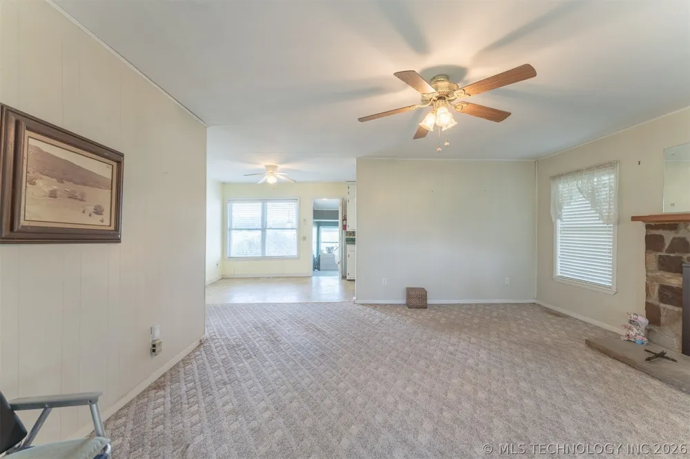 5874 E 273rd Street S Porum, OK 74455
