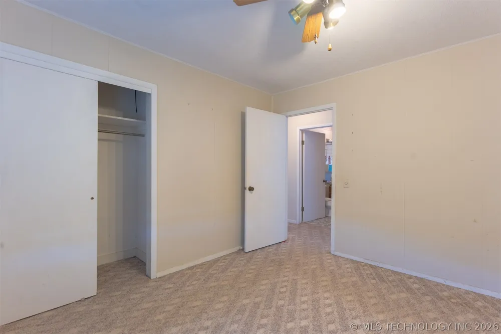 5874 E 273rd Street S Porum, OK 74455