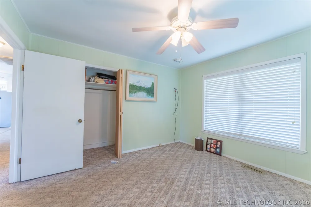 5874 E 273rd Street S Porum, OK 74455