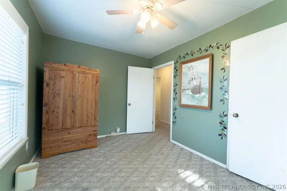 5874 E 273rd Street S Porum, OK 74455