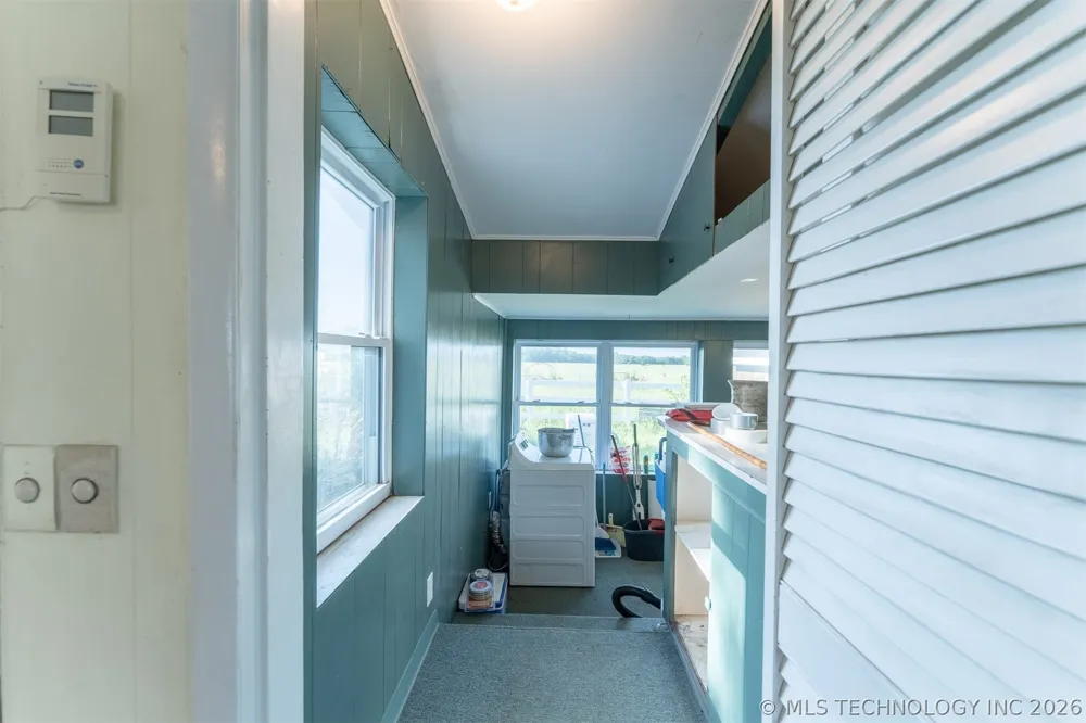 5874 E 273rd Street S Porum, OK 74455