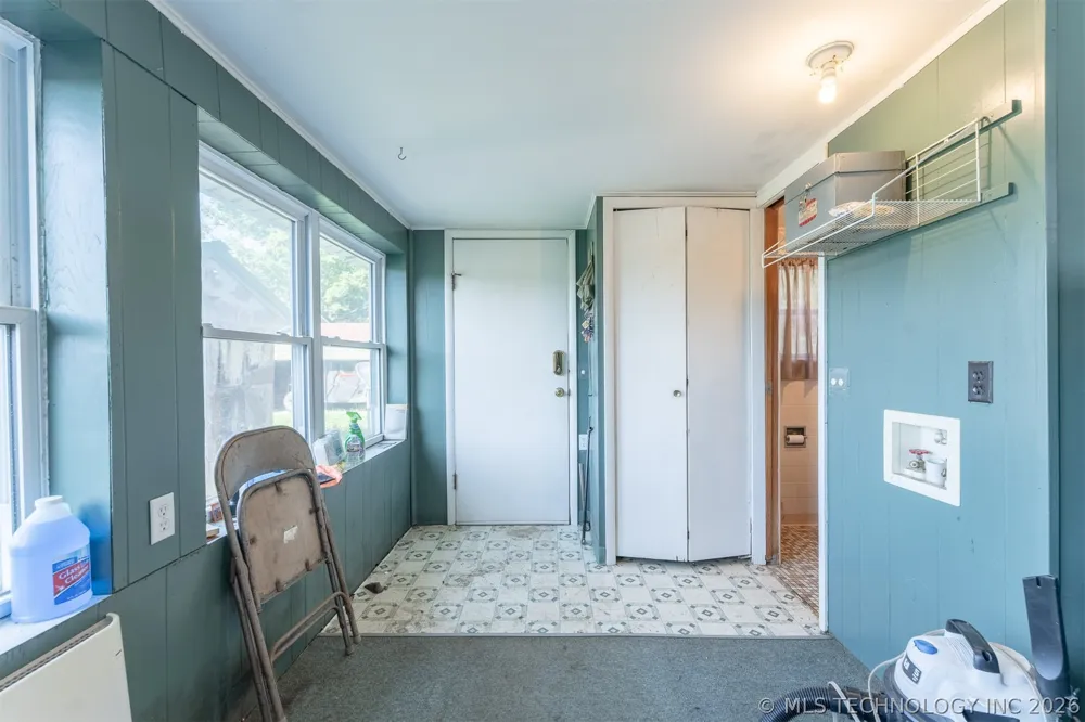 5874 E 273rd Street S Porum, OK 74455