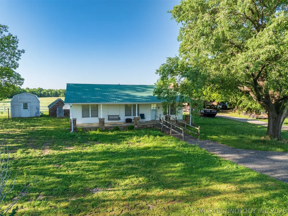 5874 E 273rd Street S Porum, OK 74455