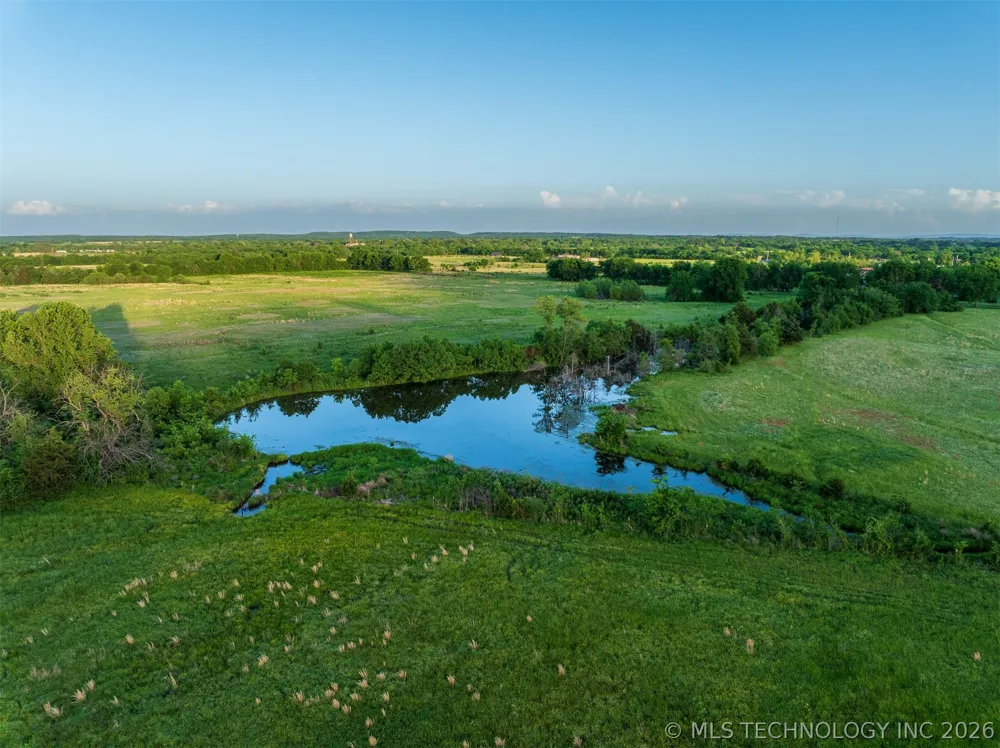 5874 E 273rd Street S Porum, OK 74455