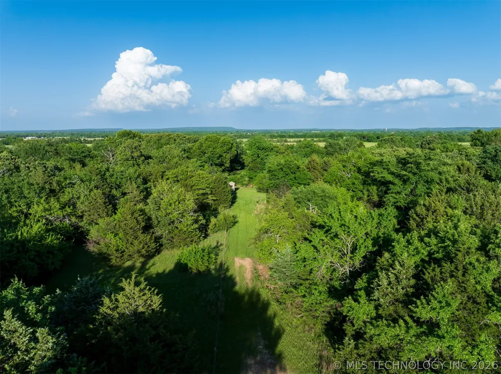 5874 E 273rd Street S Porum, OK 74455