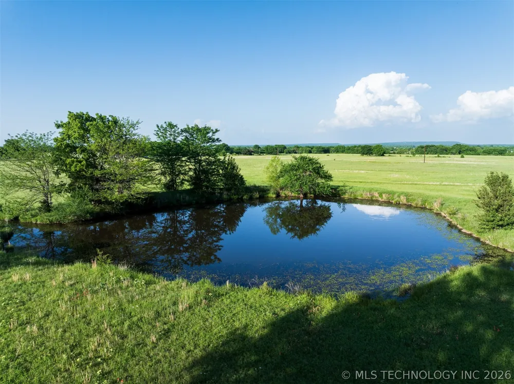 5874 E 273rd Street S Porum, OK 74455