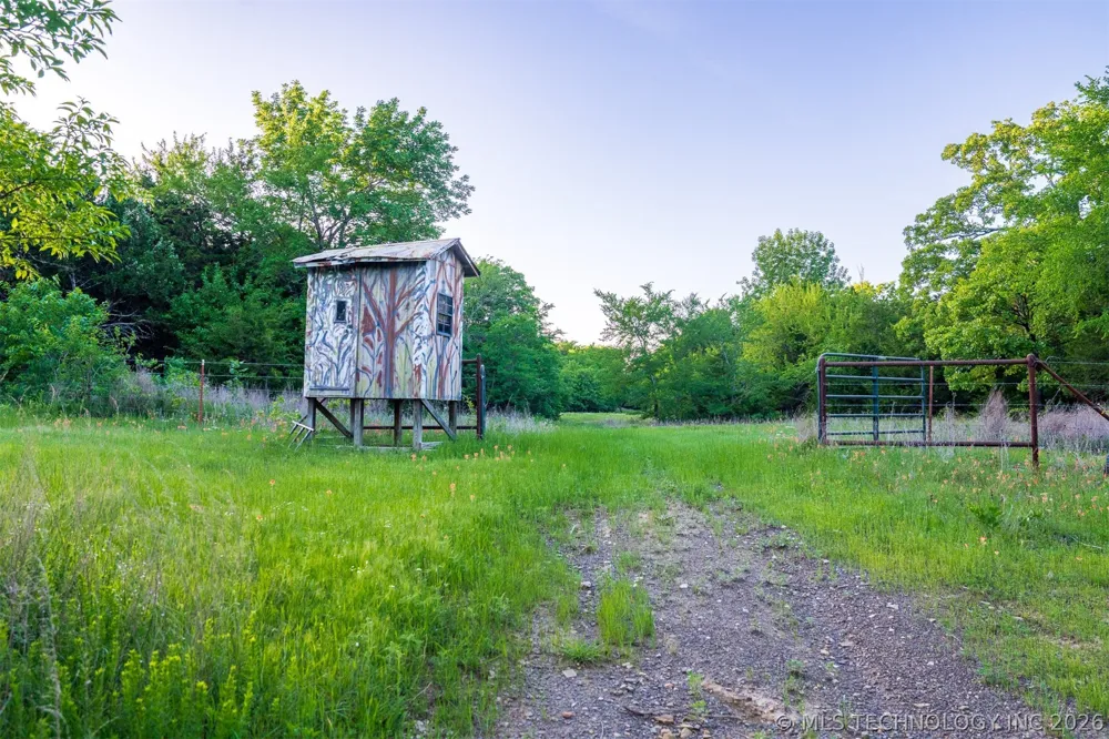 5874 E 273rd Street S Porum, OK 74455