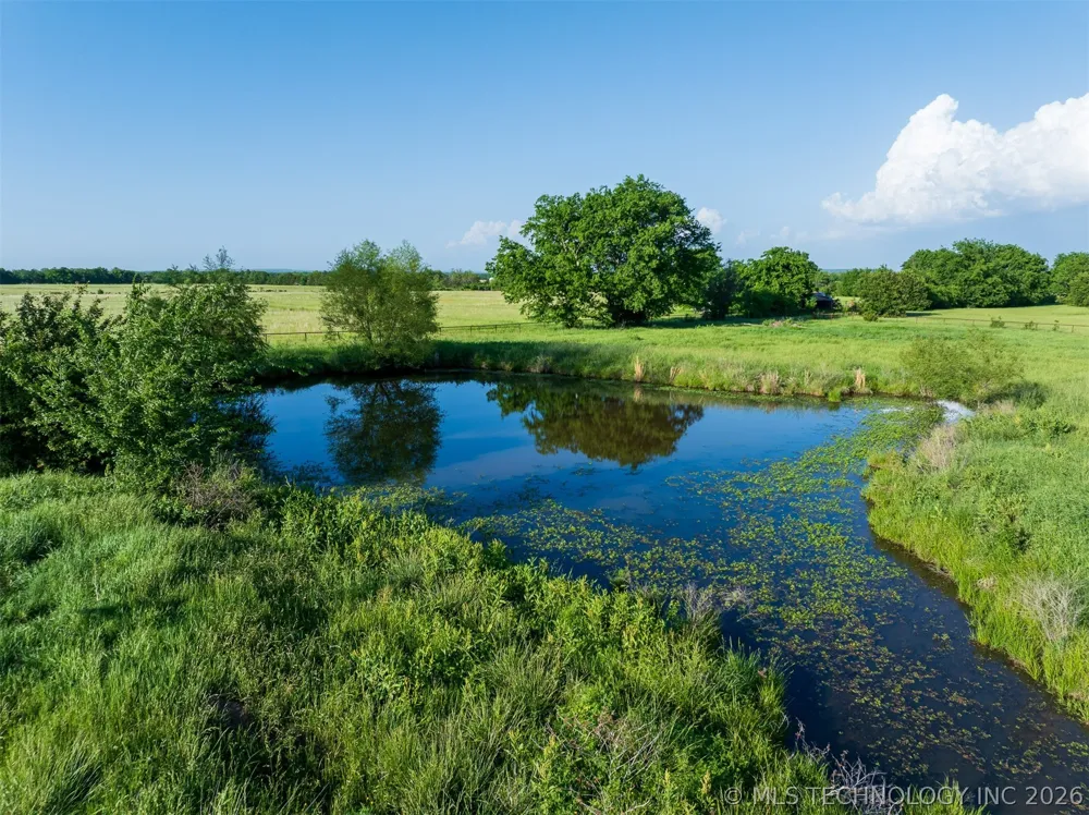 5874 E 273rd Street S Porum, OK 74455