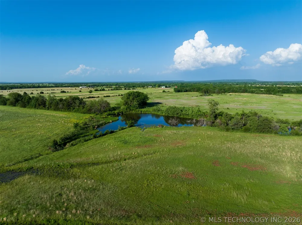 5874 E 273rd Street S Porum, OK 74455