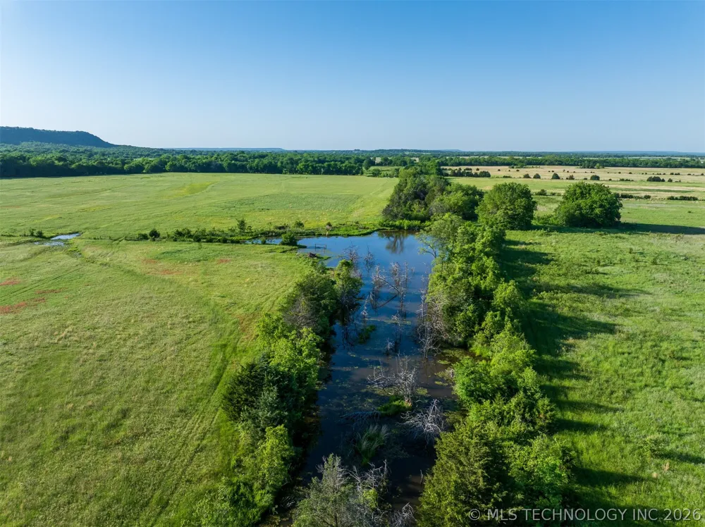 5874 E 273rd Street S Porum, OK 74455