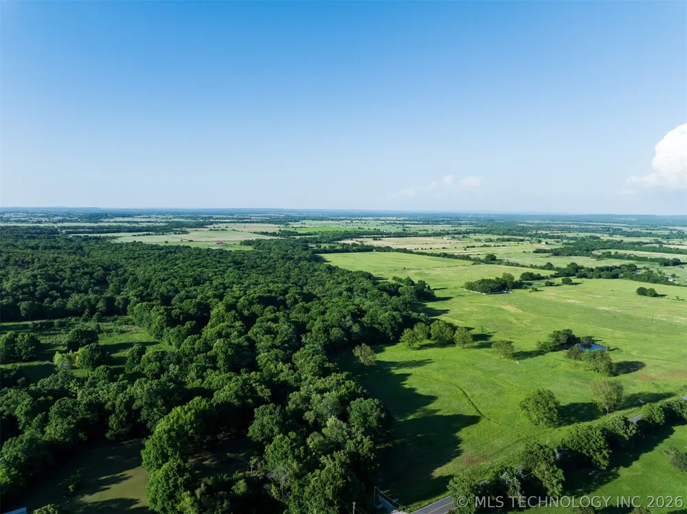 5874 E 273rd Street S Porum, OK 74455