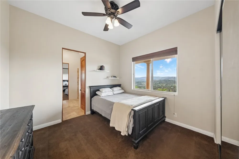 46480 Via Vaquero Temecula, CA 92590