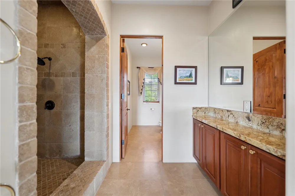 46480 Via Vaquero Temecula, CA 92590