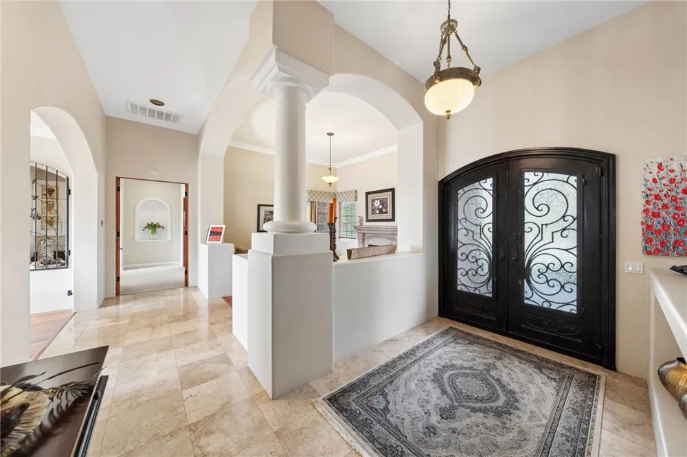 46480 Via Vaquero Temecula, CA 92590