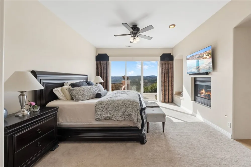 46480 Via Vaquero Temecula, CA 92590