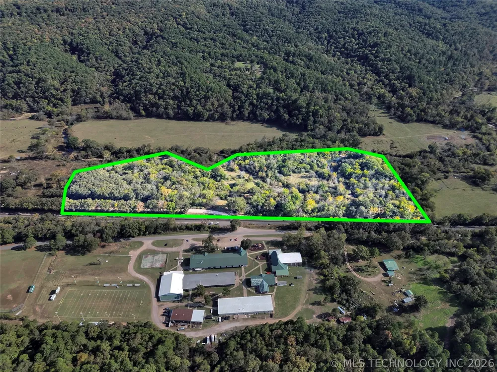 464220 E 888 ROAD Stilwell, OK 74960