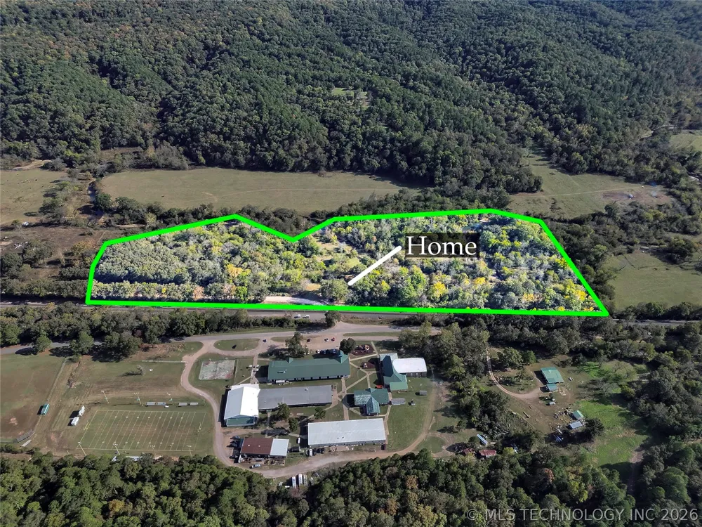 464220 E 888 ROAD Stilwell, OK 74960