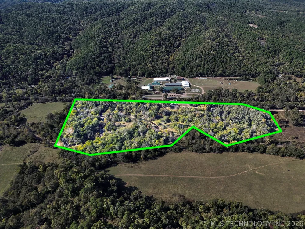 464220 E 888 ROAD Stilwell, OK 74960