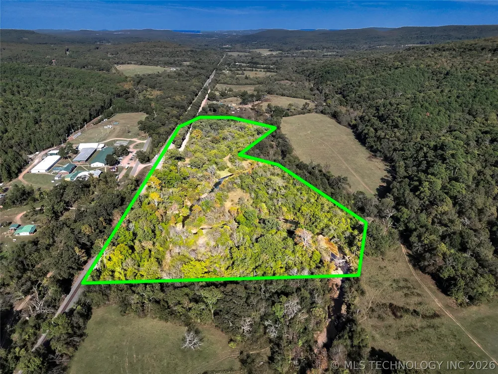 464220 E 888 ROAD Stilwell, OK 74960
