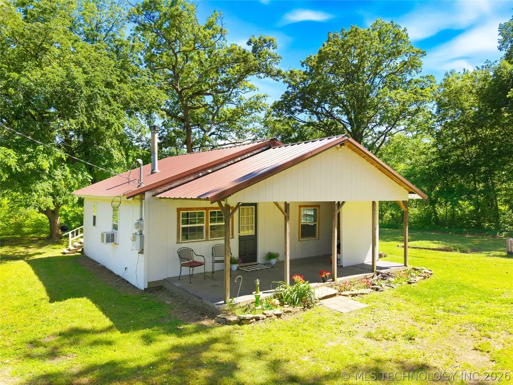 464220 E 888 ROAD Stilwell, OK 74960