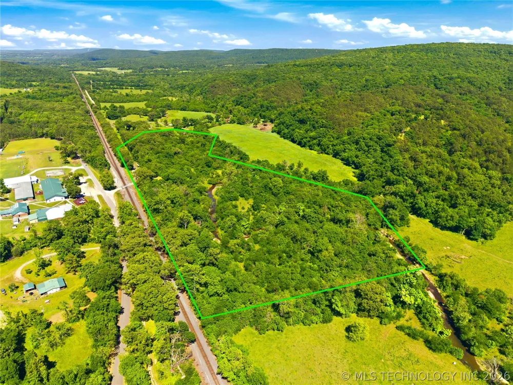 464220 E 888 ROAD Stilwell, OK 74960